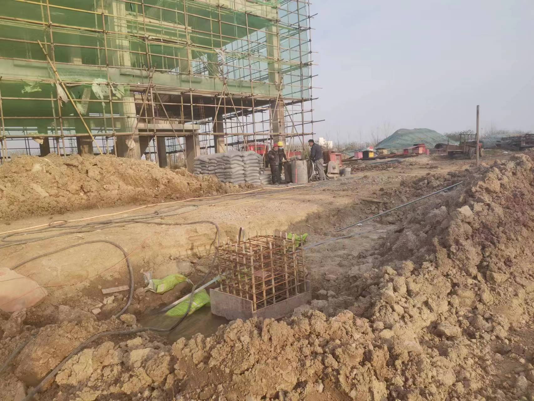 松山当桥梁出现裂缝的时候应该及时加固修补